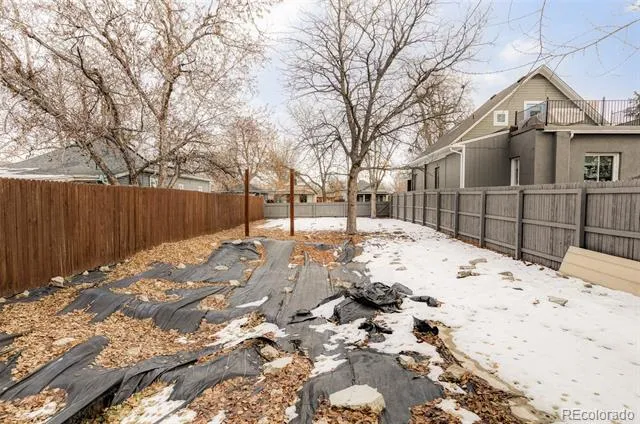 4957 Knox Court Denver, CO 80221