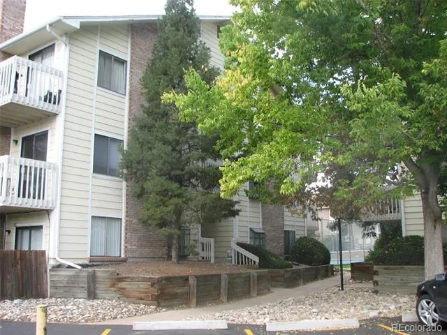 12526 E Cornell Avenue #204 Aurora, CO 80014
