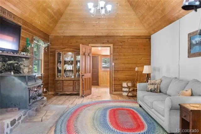 48 Linn Circle Evergreen, CO 80439