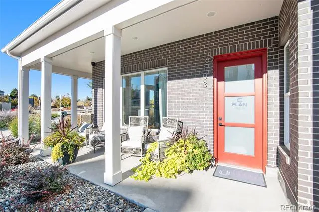 888 S Valentia Street #16-103 Denver, CO 80247