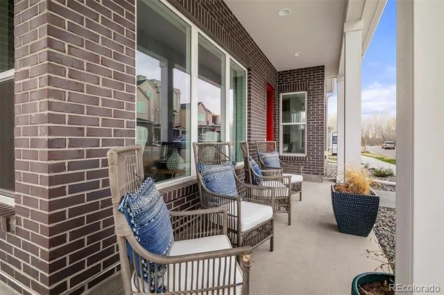 888 S Valentia Street #16-103 Denver, CO 80247