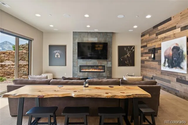 3770 Outback Vista Point Colorado Springs, CO 80904