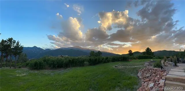 3770 Outback Vista Point Colorado Springs, CO 80904