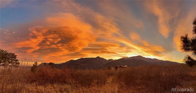 3770 Outback Vista Point Colorado Springs, CO 80904