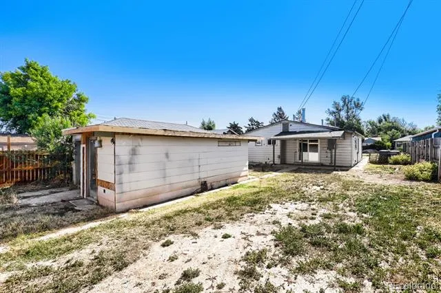 1273 Moline Street Aurora, CO 80010