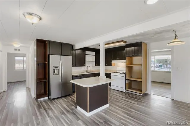 1273 Moline Street Aurora, CO 80010