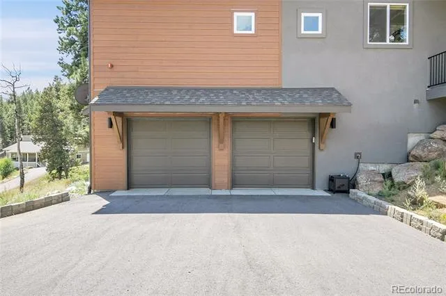191 Diamond Drive Pine, CO 80470