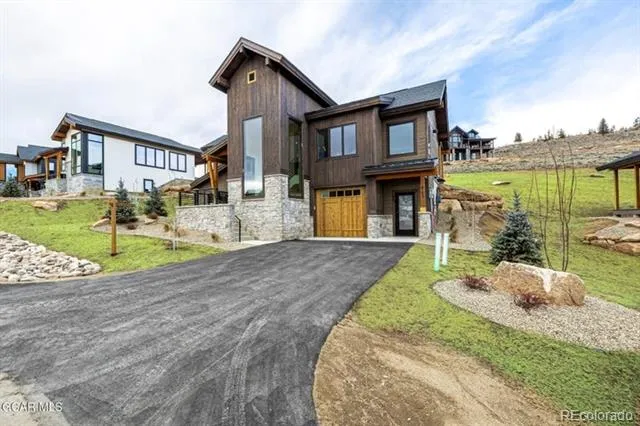 841 Black Feather Court Granby, CO 80446