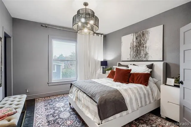 10 S Lincoln Street Denver, CO 80209