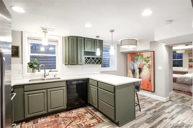 10 S Lincoln Street Denver, CO 80209
