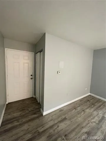 1590 clinton #6 Aurora, CO 80010