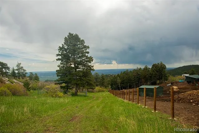 13864 Trail Circle Littleton, CO 80127