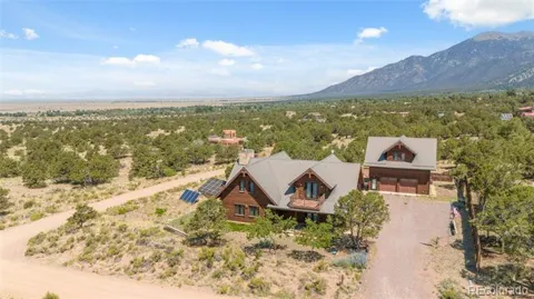 637 Panorama Way