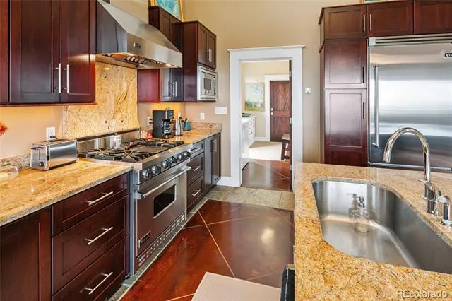 637 Panorama Way Crestone, CO 81131