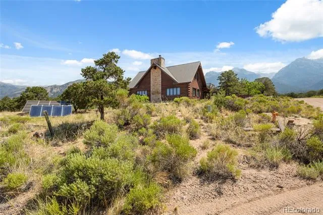 637 Panorama Way Crestone, CO 81131