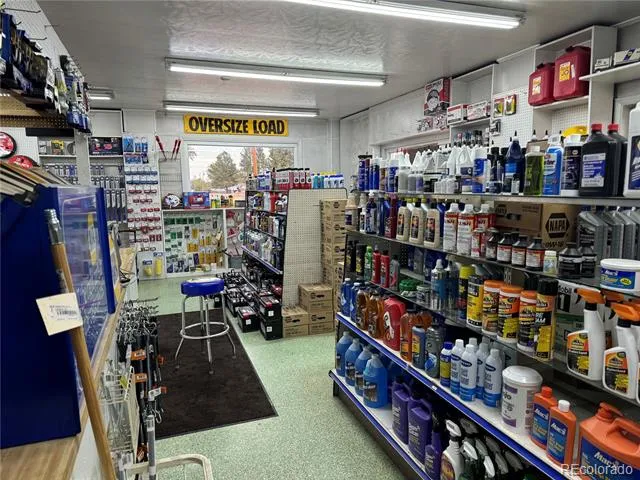 726 E 1st Street Akron, CO 80720