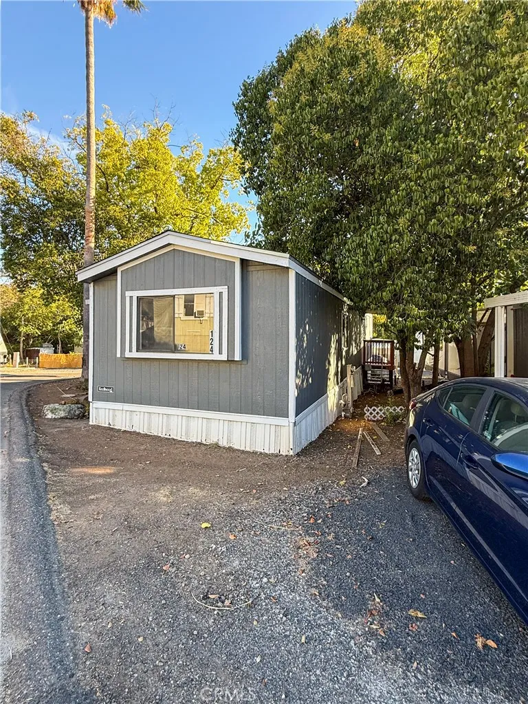 3415 Oro Dam Boulevard E #124 Oroville, CA 95966
