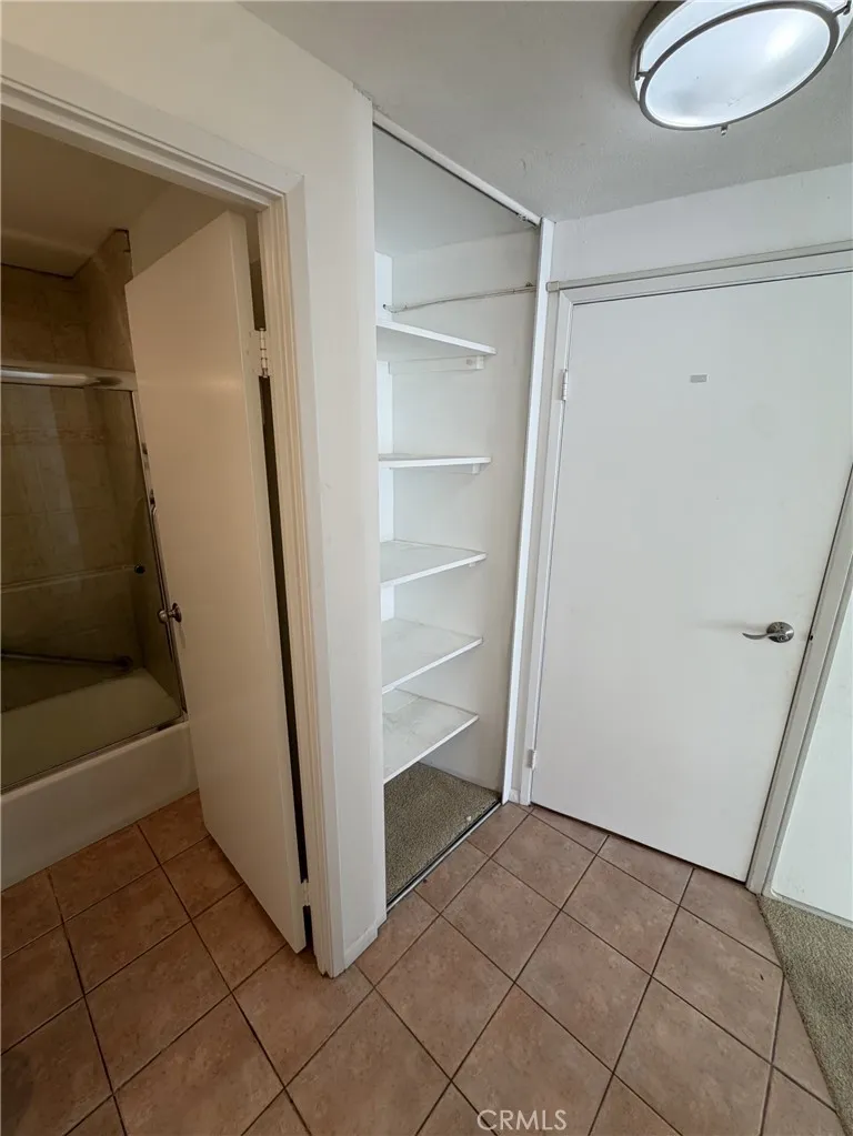 700 E Ocean #808 Long Beach, CA 90802