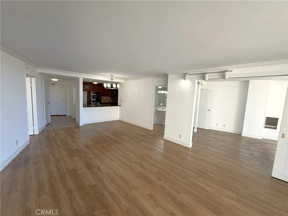 700 E Ocean #808 Long Beach, CA 90802