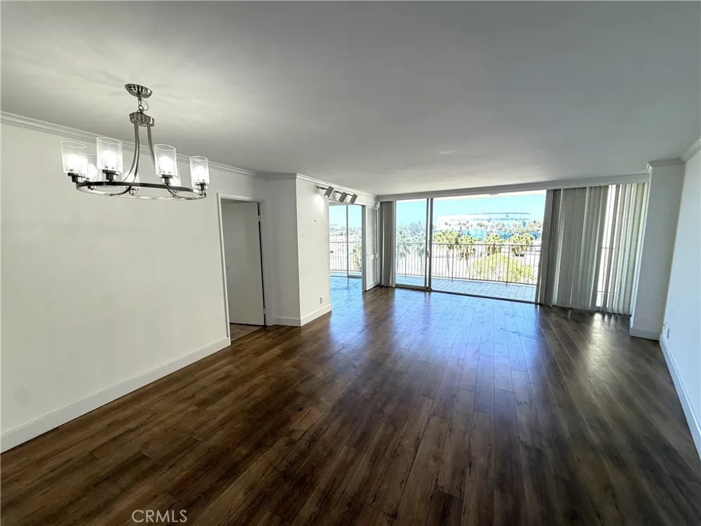 700 E Ocean #808 Long Beach, CA 90802