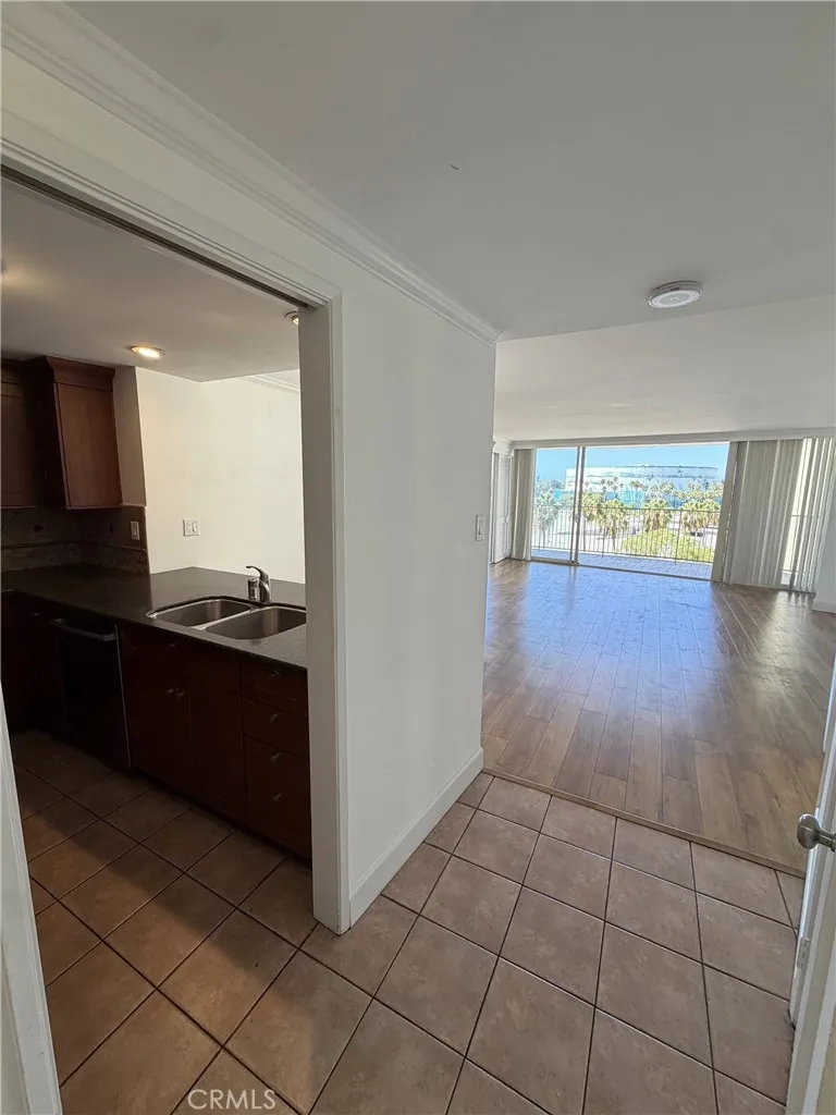 700 E Ocean #808 Long Beach, CA 90802