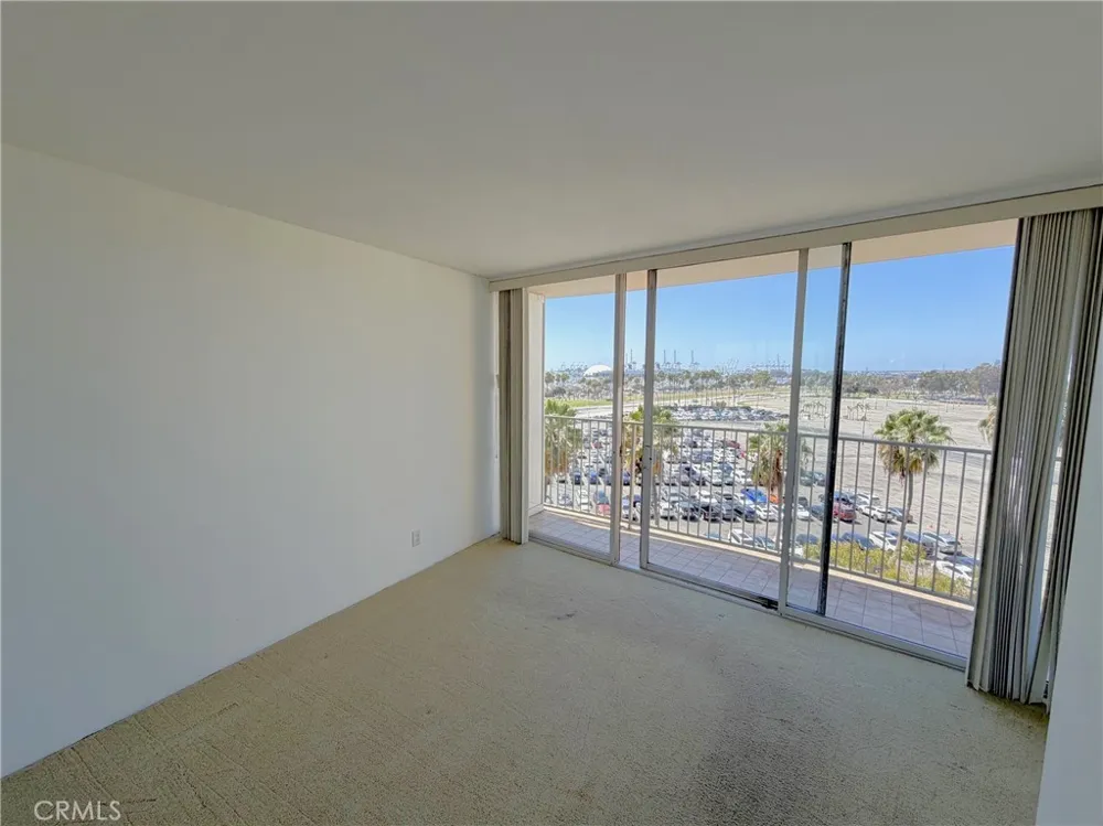 700 E Ocean #808 Long Beach, CA 90802