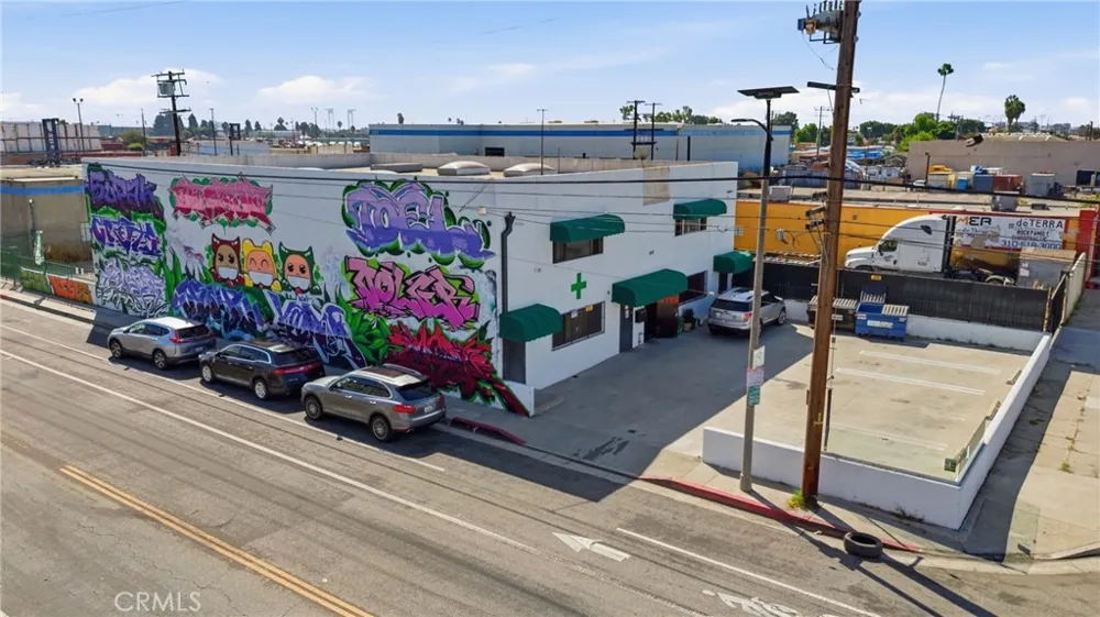 650 Broad Avenue Wilmington, CA 90744