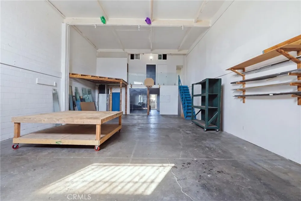650 Broad Avenue Wilmington, CA 90744