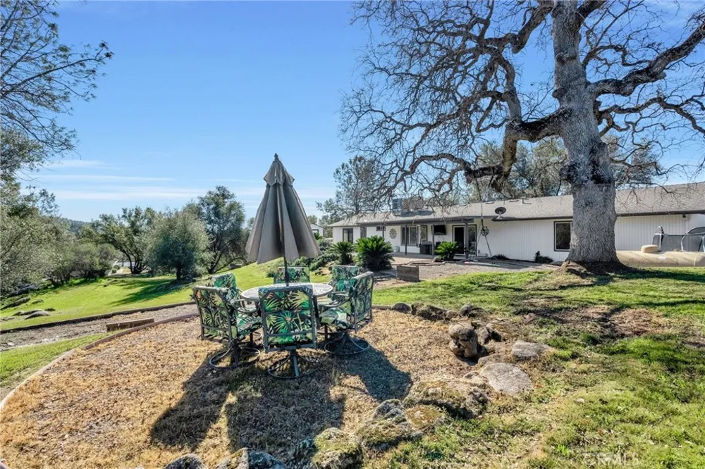 30535 Titan Drive Coarsegold, CA 93614