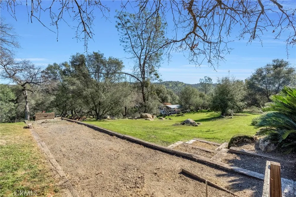 30535 Titan Drive Coarsegold, CA 93614