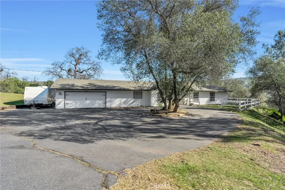 30535 Titan Drive Coarsegold, CA 93614