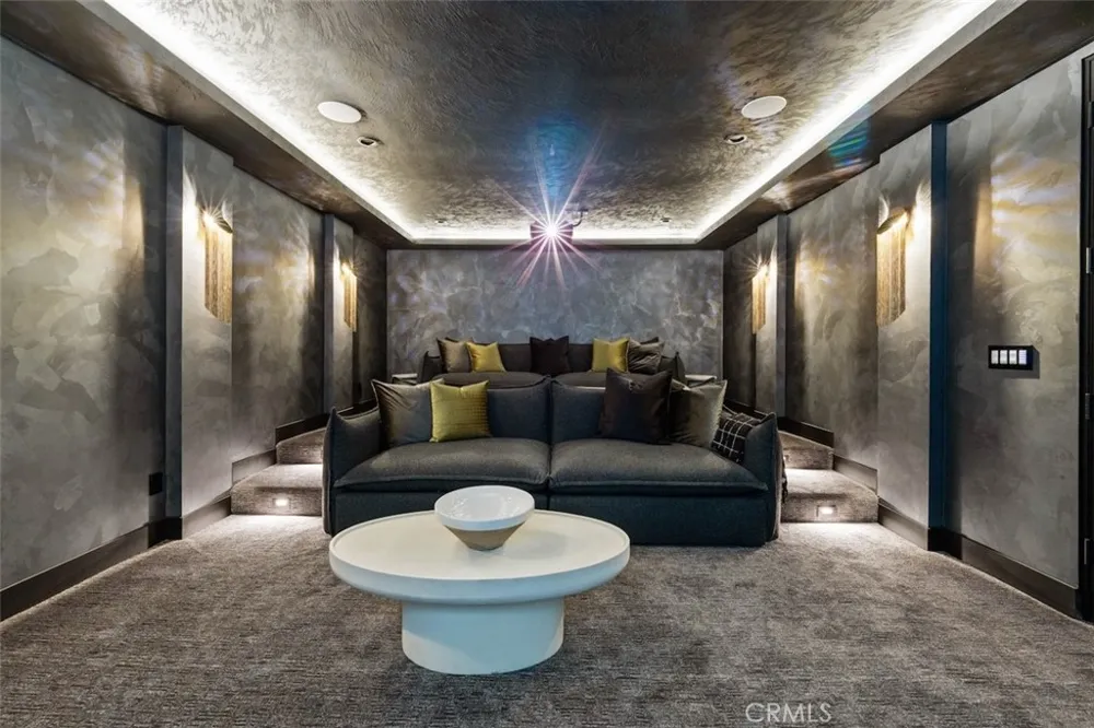 3121 Old Topanga Canyon Road Calabasas, CA 90290