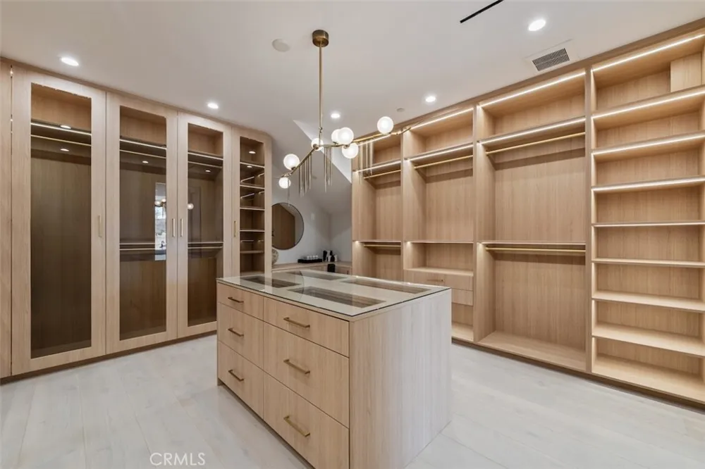 3121 Old Topanga Canyon Road Calabasas, CA 90290