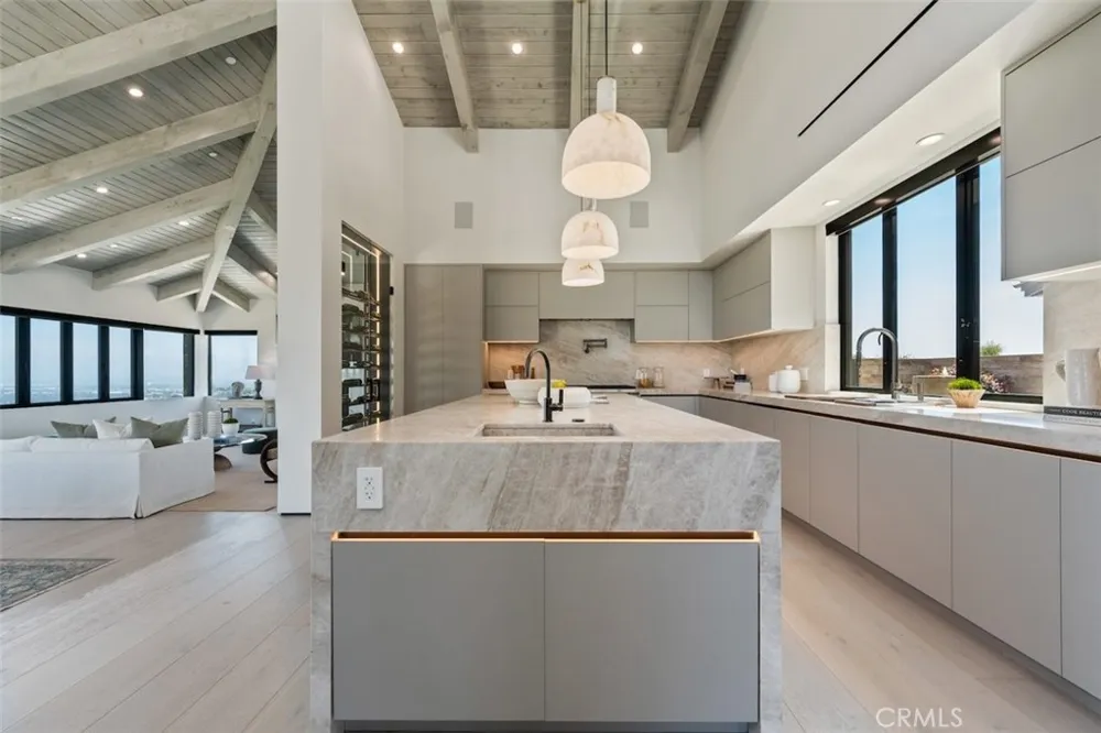 3121 Old Topanga Canyon Road Calabasas, CA 90290