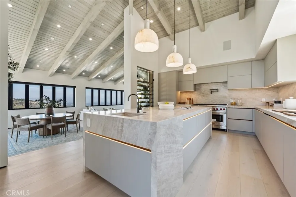 3121 Old Topanga Canyon Road Calabasas, CA 90290