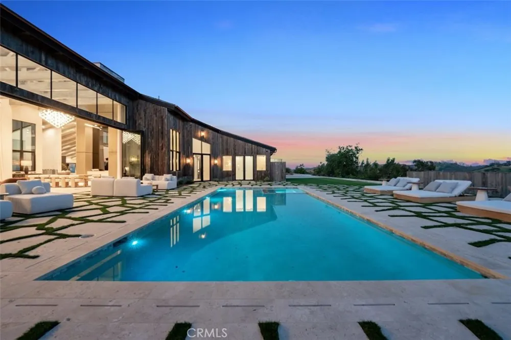 3121 Old Topanga Canyon Road Calabasas, CA 90290