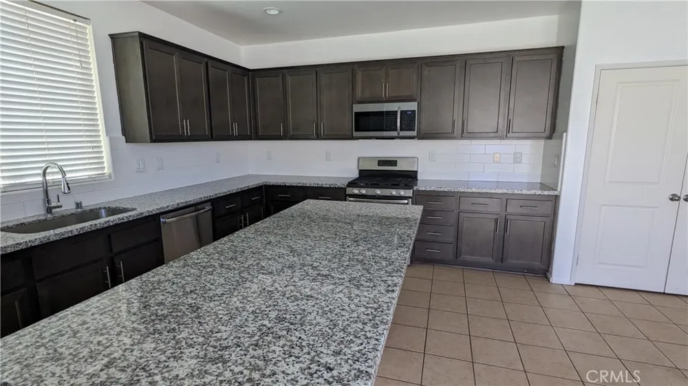 1378 Alpine Avenue Beaumont, CA 92223