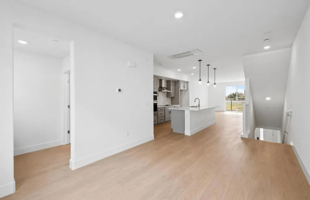612 Chamise Way Milpitas, CA 95035