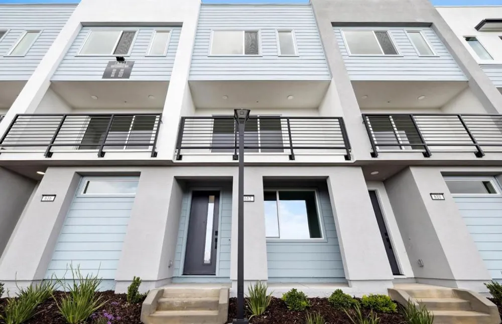 612 Chamise Way Milpitas, CA 95035