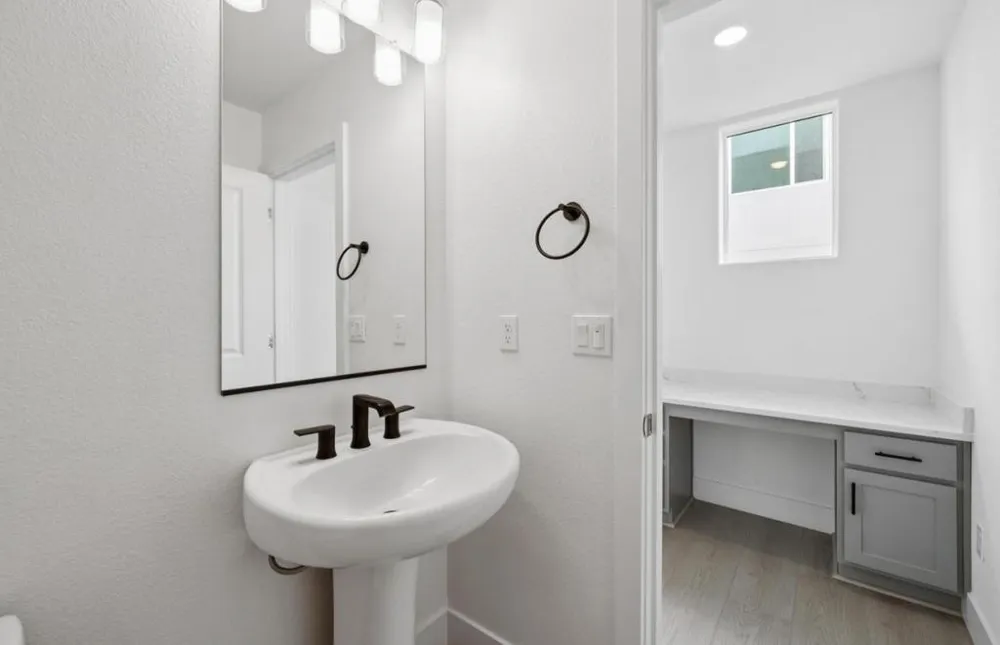 612 Chamise Way Milpitas, CA 95035