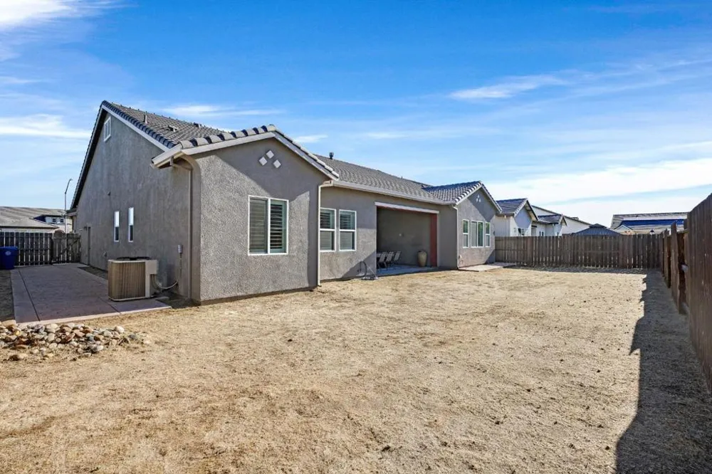 1367 Tannehill Drive Manteca, CA 95337