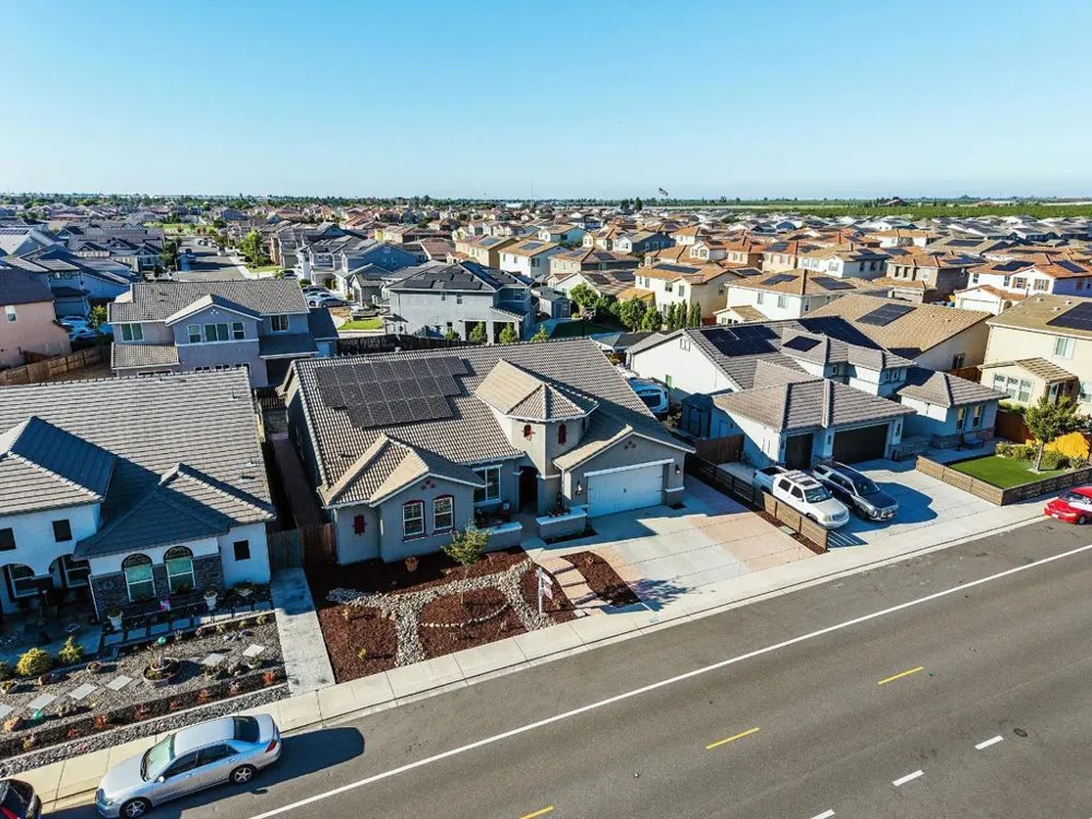 1367 Tannehill Drive Manteca, CA 95337