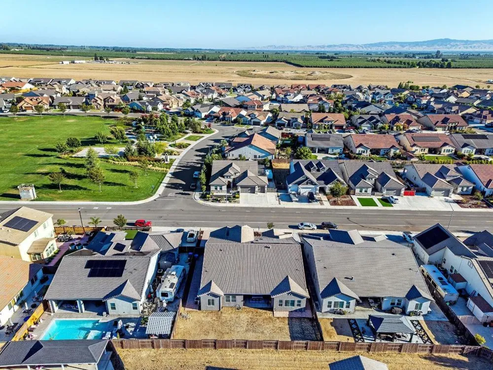 1367 Tannehill Drive Manteca, CA 95337