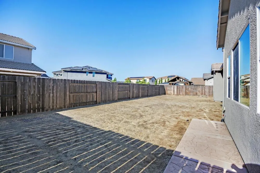 1367 Tannehill Drive Manteca, CA 95337