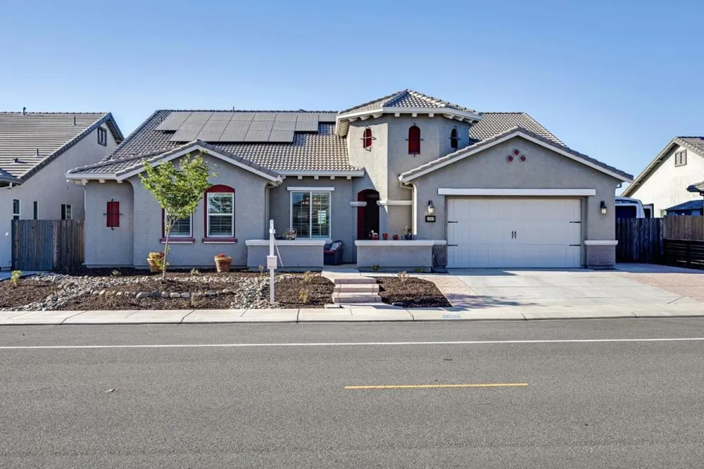 1367 Tannehill Drive Manteca, CA 95337