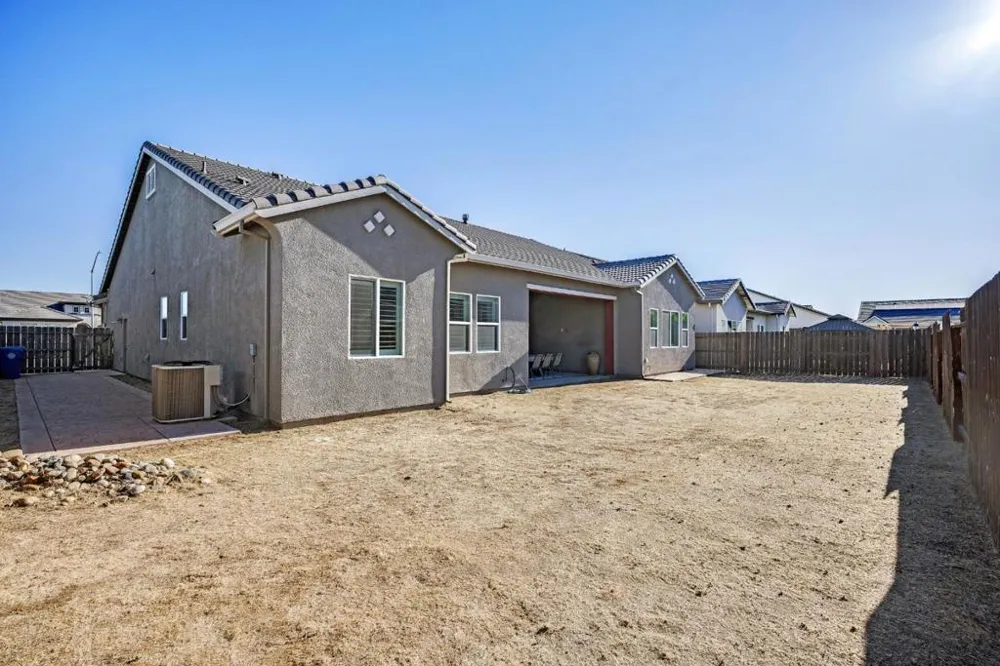 1367 Tannehill Drive Manteca, CA 95337