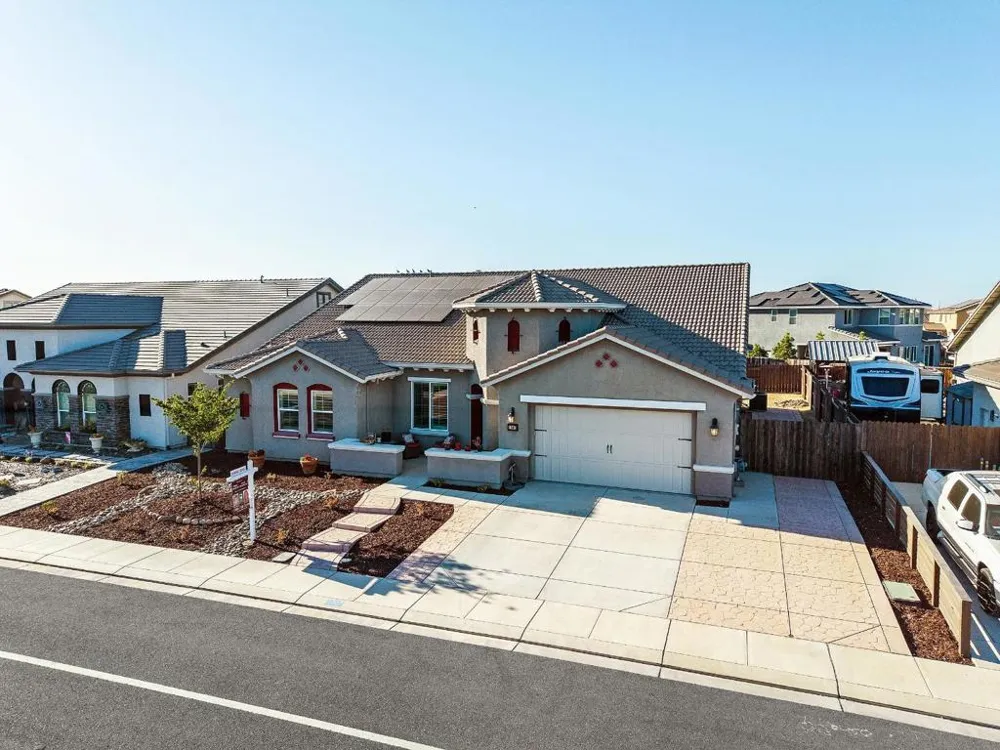 1367 Tannehill Drive Manteca, CA 95337