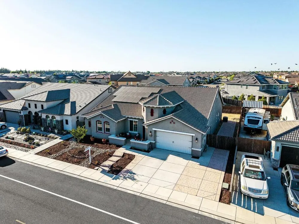 1367 Tannehill Drive Manteca, CA 95337