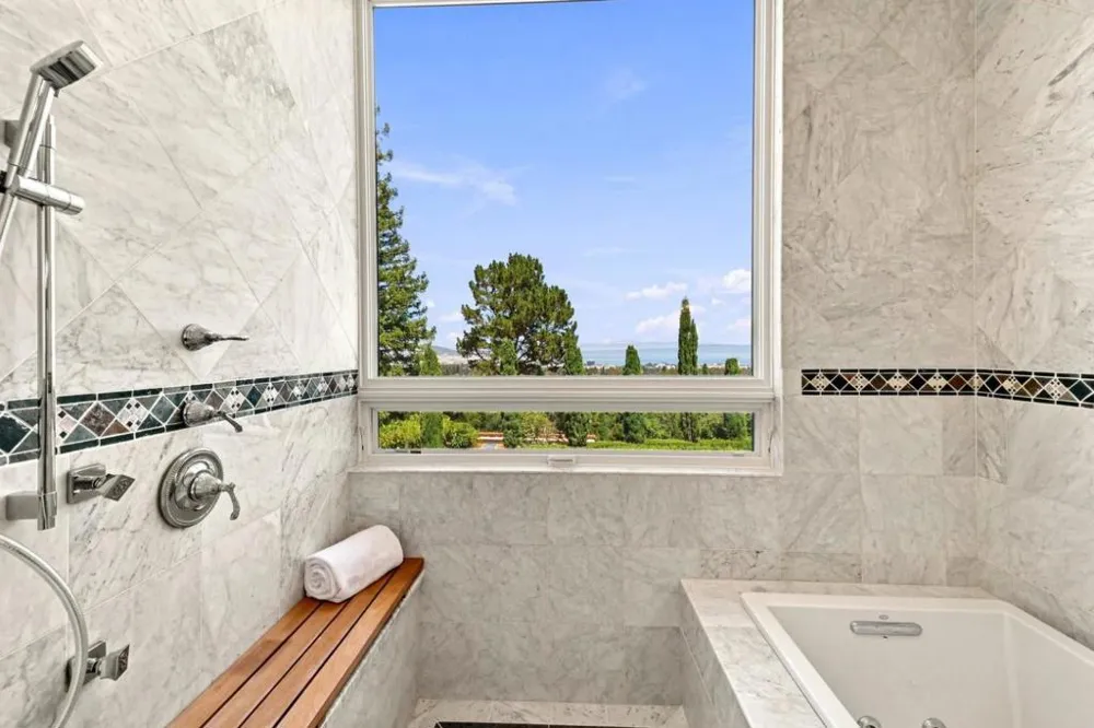 150 New Place Road Hillsborough, CA 94010