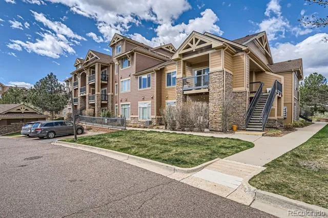 8779 S Kipling Way #204 Littleton, CO 80127